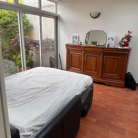 Holiday home Maison Proche Paris *