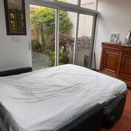 Holiday home Maison Proche Paris Colombes (Hauts-de-Seine)